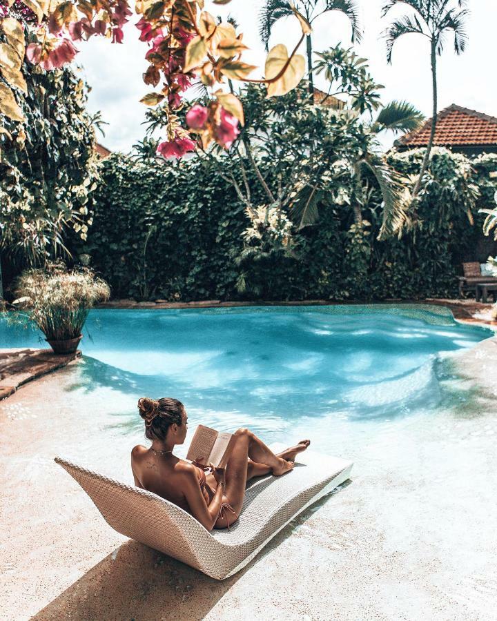 Villa Istimewa Seminyak Exteriör bild